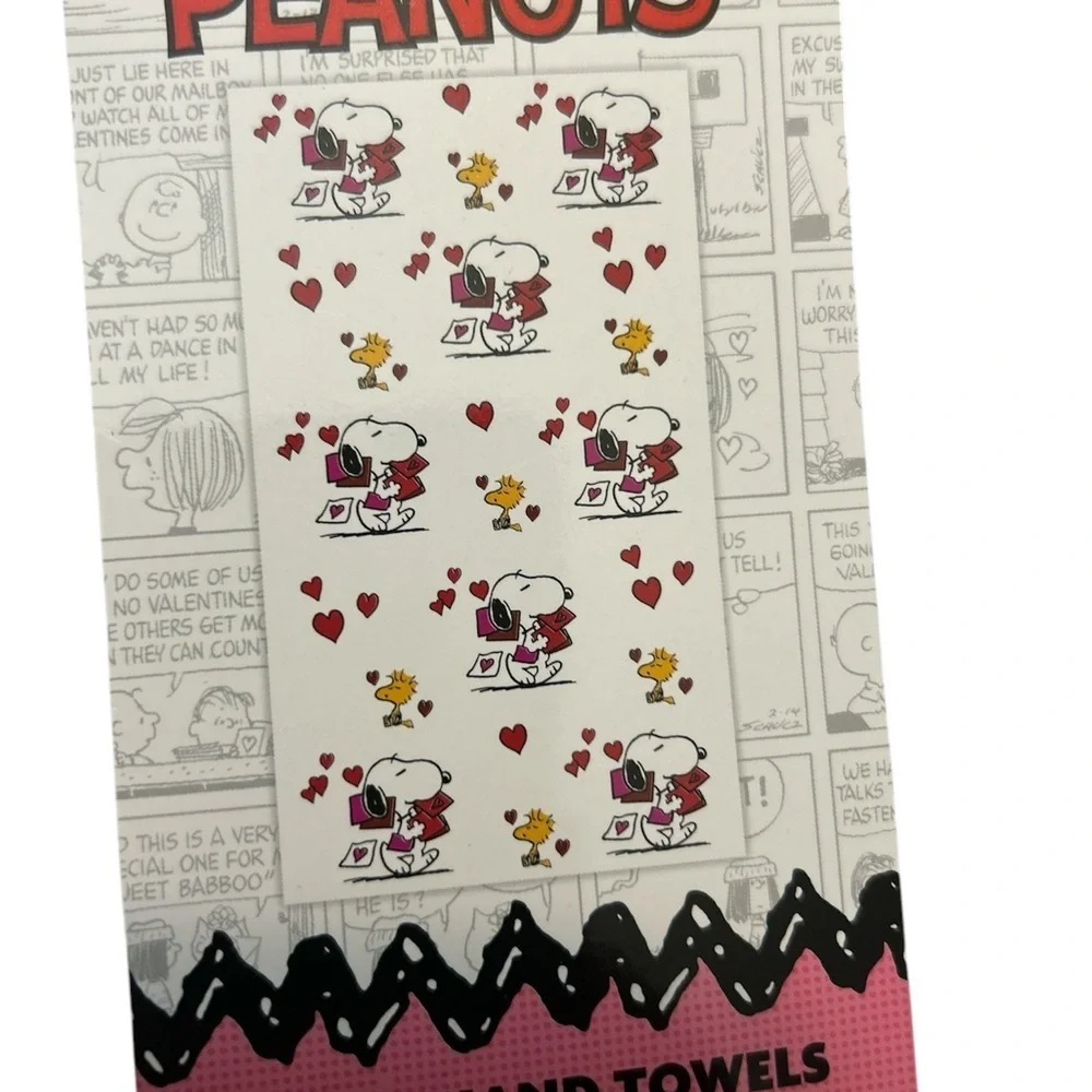 Peanuts Snoopy & Woodstock Valentine's Day Set 2 Hand Towels new - Picture 3 of 3